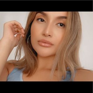 Meet your Posher, Karelys